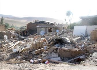 کمک ۲۰۰ میلیون ریالی شهرداری ورامین به زلزله زدگان بوشهر